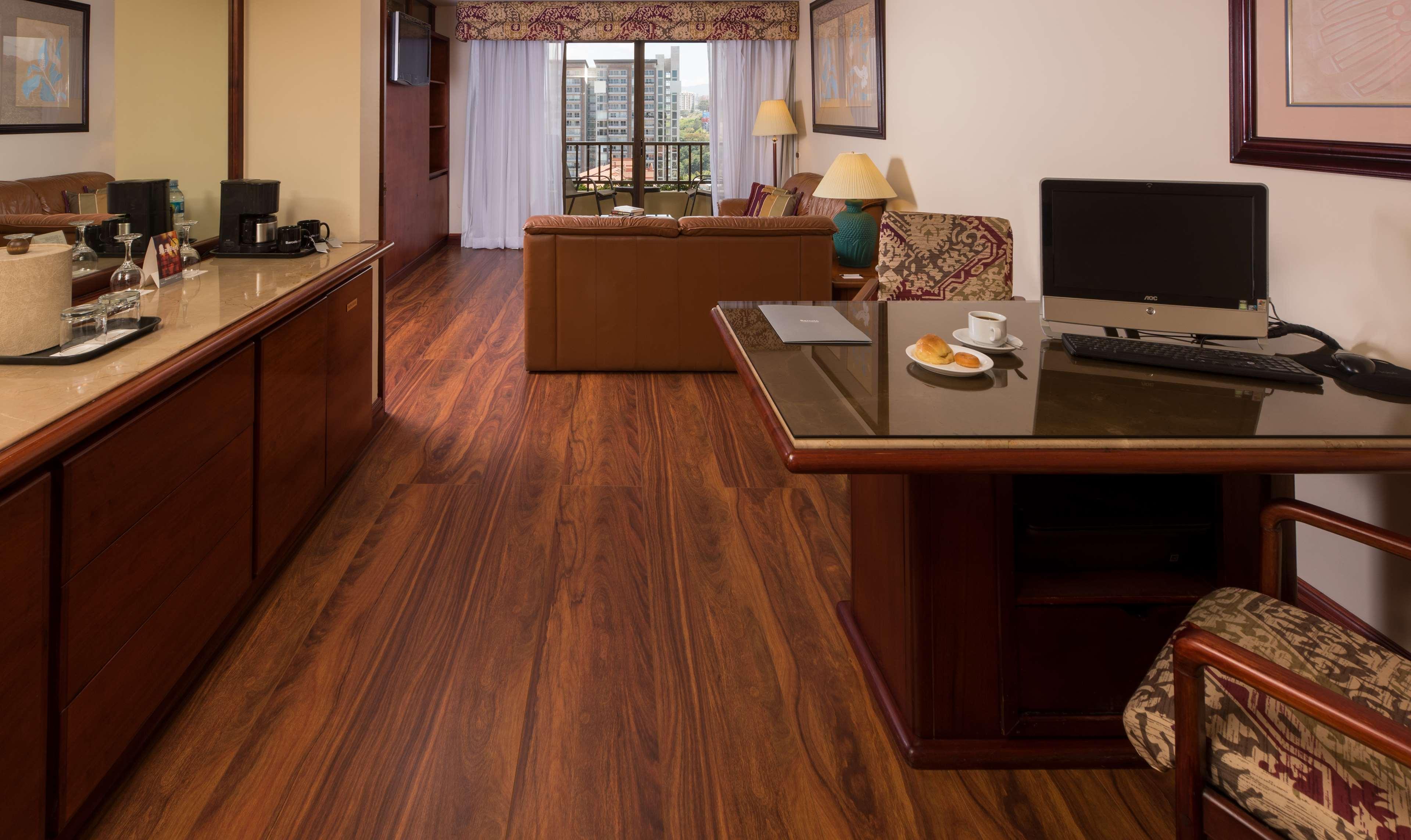 Barceló San José Hotel Exterior foto Laminate flooring
